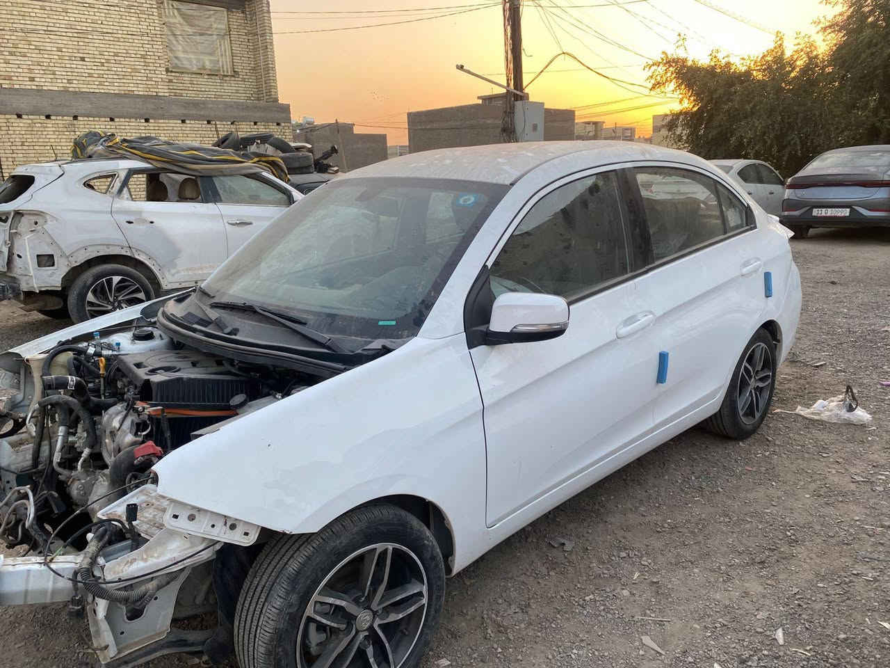 السلام عليكم للبيع بروتون 2024 رقم بغداد تحويل مباشر السياره سابقآ كفاله وحالين بيها ضرر بسيط مكينه وكير شغالات السياره وياها غراض العنوان بغداد حي النصر رقم الهاتف ***********
