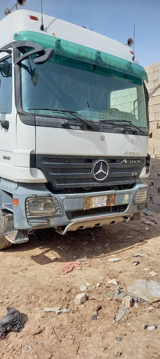 سلام عليكم اكتروز مديل ٢٠٠٨ فحل سياره نضيفه قلاب ثلاث محاور  بسمي رقم واسط الاستفسار ***********
