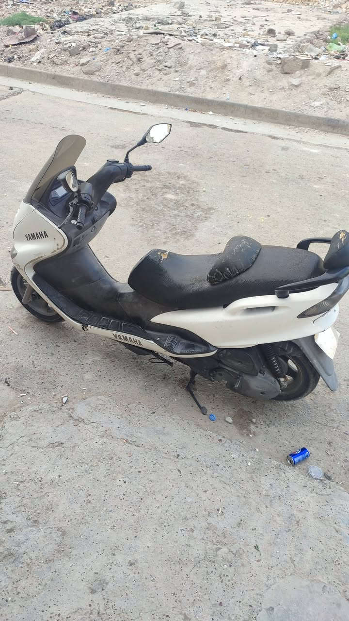 دراجه فرخ ماجسته نظيفه ترايك وين ميعجبك السعر 350 والرقم ***********
