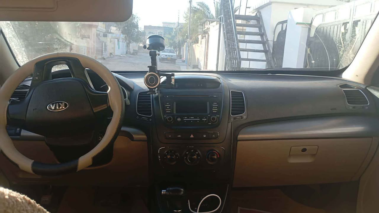 کیا سۆرینتۆ براوە 
مودیل 2014 سیارەکە بەنزینە 
شتیکی زۆر جوان نموونە 
سعری 53معملە

*********** كيفري, ديالى
