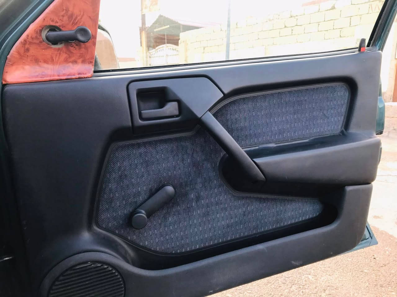 السلام عليكم
اوبل فكترا
موديل 1995
محرك 20

كير ومحرك شرط تخم تاير جديد صدر جديد اني الشرعي السعر 42 وبيها مجال *********** العنوان الموصل ناحية القياره قريه دور القاعدة
