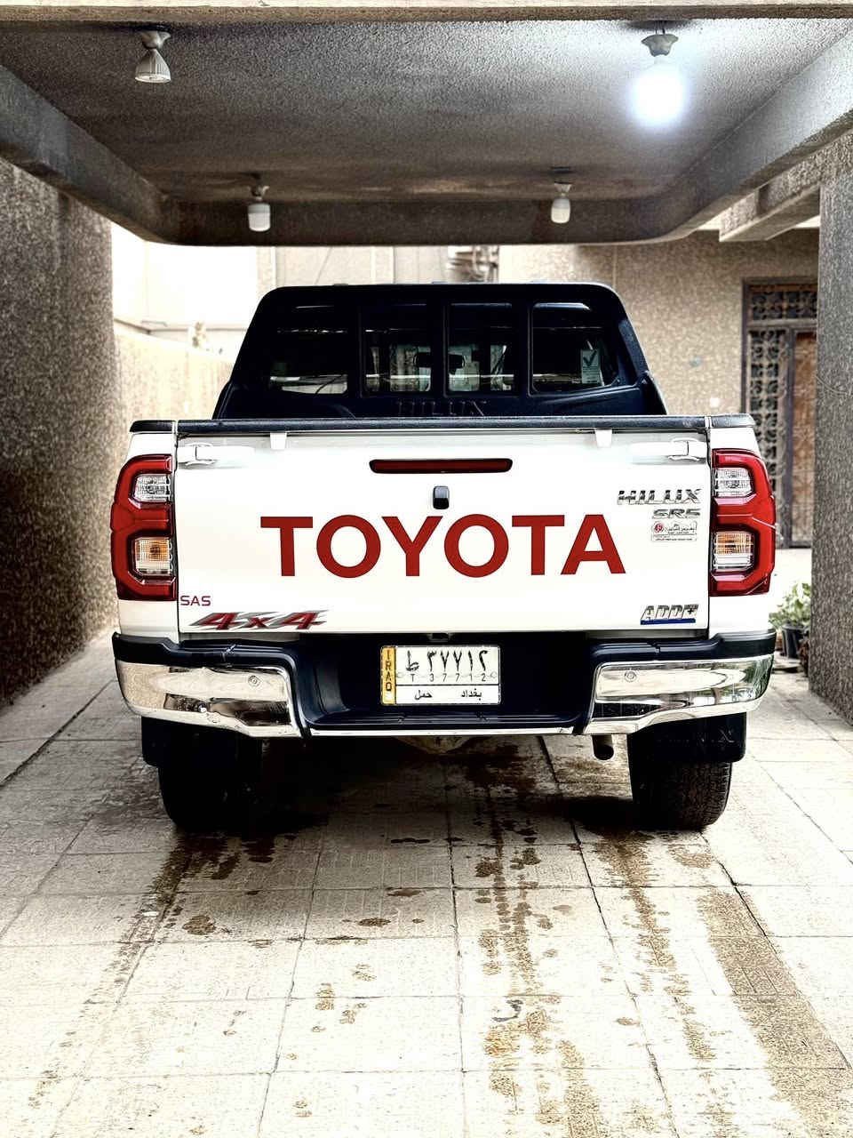 السلام عليكم للبيع
فورويل محرك 2700 4 سلندر 
ماشية 46 الف 
مرقم بغداد كير اوتماتيك فول مواصفات 
مكفولة حتى من شخط 
للاستفسار ***********
