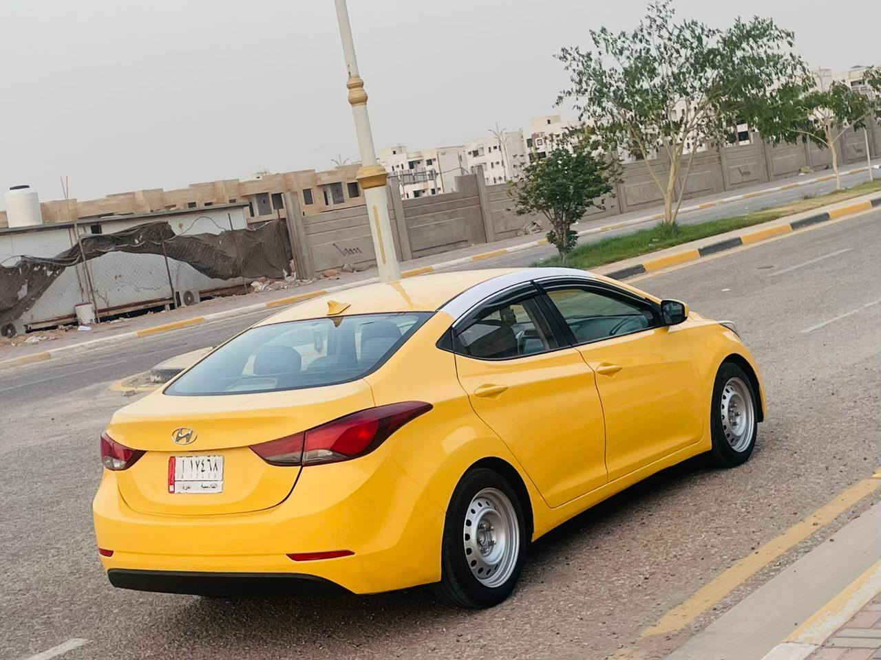 سلام عليكم البيع هونداي إلنترا موديل 2016 حادث باب خلفي وباقي اليبل واحد سيارة جديدة وجاهزة من كلشي تبريد ثلج حدادية تخم تاير كير ومكينة 1800 مكفولات سنوية الغاية 2027 هيه غرامات مصفره خط كربلاء بغداد السعر 102 لاستفسار علا رقم *********** مكان سيارة كربلاء
