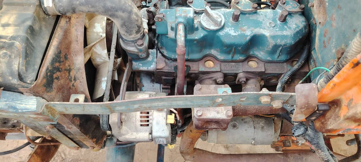 سلام عليكم
كابوتا للبيع مع كيله ورفاسه
للاستفسار الاتصال على الرقم
***********
