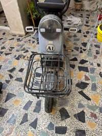 دراجة شحن للبيع سرعتها 60 بعدها جديدة  السعر 250  مكانها بغداد07708414...