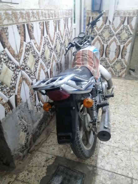 دراجه دايون موديل ٢١ عله فحص اوراقها ضايعه بيها مكاني نجف مسوي راعيها بدل ضايع ومكاتب مكتب عنه سرقه ٧٥٠ الاستفسار ***********
