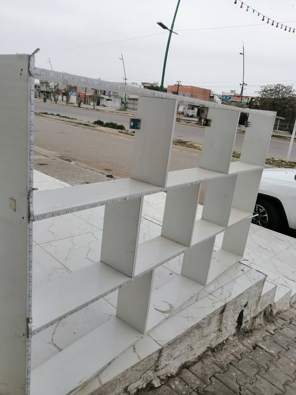 السلام عليكم
رفوف عدد5 قياس الرف الواحد  cm 200*120

ميز عدد5 قياس الميز الواحد  120*108 cm

#للاستفسار ***********
