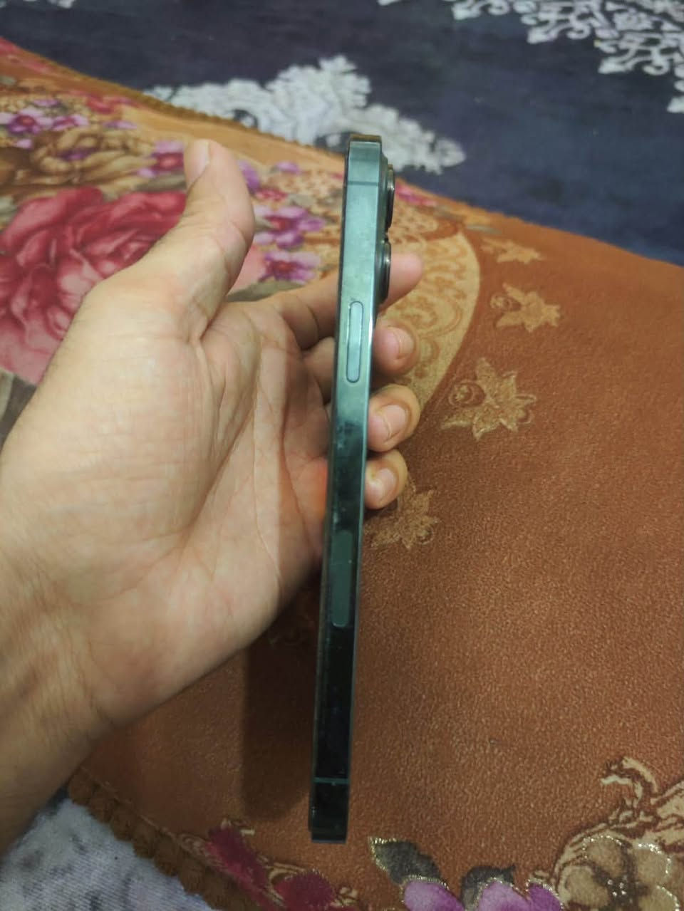 سلام عليكم ايفون 13 برو ماكس لون زيتوني ذكرة 256 مكفول تاخذ تفحصه وين ما يعجبگ تك امريكي نموذج A  نضافه كدامكم ستخدام قليل فقط الحهاز وشاحنه وياه سعره 725 مكاني بغداد لمدينه


**إذا كنت صاحب هذا الإعلان وتريد حذفه لأي سبب، رجاءا أرسل رسالة إلى الدعم الفني**