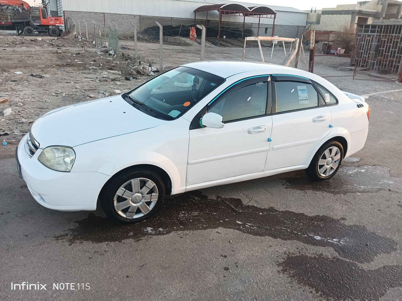 السلام عليكم اوبتر البيع مديل 11 مكينه وكير وحداديه وكرهبايات تخم تاير تبريد كله جديد سنويه جديد رقم دولي جديد السياره مكفولة من الضربه بيه تبديل جاملغ امامي والباقي كفاله سياره حلوه وجاهز سعره 73 مكان السياره الدوانيه غماس ‏‪***********‬‏ السياره بسمي اخوان اني مكلف بل نشر خابره صاحب السياره
