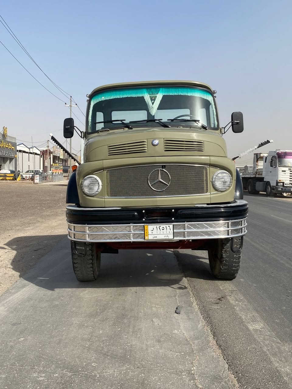 السلام عليكم للبيع مارسيدس اقجم موديل 1978 مكينة 55 كير25 اكسن جي اف اقجم سياره جاهزه تعمير جديد جاهزه الى العمل للأستفسار هـ***********
هـ***********
مكان السياره بغداد
