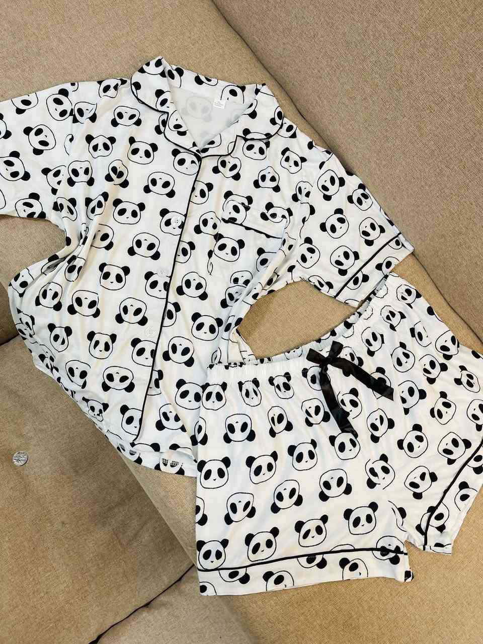 تراكات بيتي قطني ناعم ومريح وسعر ٥ الف بس يا بلاش دلعي نفسج بل بيت يوصلج ما عجبج رجعي بيد المندوب وتدللين  قطع محدوده✨🫦


**إذا كنت صاحب هذا الإعلان وتريد حذفه لأي سبب، رجاءا أرسل رسالة إلى الدعم الفني**