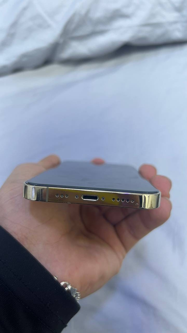 السلام عليكم رمضان كريم عليكم جميعاً 🌙
أيفون 13 pro برو فقط
بطارية 79 لامبدلة ولامرفعه 
ذاكرة 256 
الجهاز شوفة عينكم نضيف لأبعد حد ولمواصفات معروفه حالة حال ال 13 برو ماكس بس الاختلاف الحجم ولبطاريه 
السعر 500 نهايتة قفل من الأخير بدون مداهر


**إذا كنت صاحب هذا الإعلان وتريد حذفه لأي سبب، رجاءا أرسل رسالة إلى الدعم الفني**