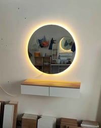 طاولة كونصول • مرآة كبيرة • سليمانية