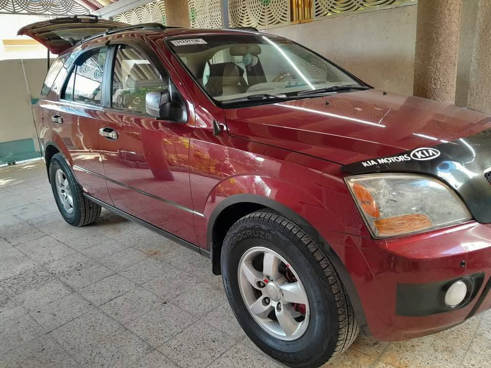 السلام عليكم سورنتو 2007 وارد امريكي 
باسمي هزه جديده گير مكينه تبريد تخم تاير حداديه السياره بيها قطعتين صبغ فقط مأشر على البيبان السعر 88 عنوان ديالى بعقوبة ،،***********
