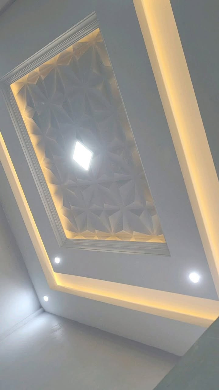 بناء بتقسيط  تعلن مجموعة المعمار الهندسي في الفرات عن بناء الدور السكنية و البنايات التجاريه  بتقسيط ملاحظه -عدم استلام المقدمة تكون المقدمة حسب نسب الإنجاز البناء فئة درجه اولى حسب المعايير الهندسية بمواد البناء فحص  
ملاحظة - الكل مشمول بدون استثناء زراعي طابو صرف تشمل
تكملت بناء -تشطيب -بناء 
يمكننا زيارة مواقعنا قيد الإنشاء و التسليم 
اسعار تحت المناسبة جدا للاستفسار يمكنكم التواصل معنا على الرقم التالي 
 واتساب ***********
*********** الادارة
