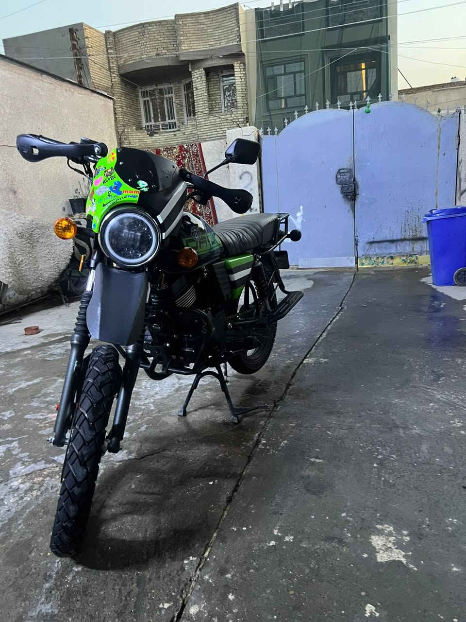 دايوان جبلي مكينه 200cc
رقم اربيل بايسمي تحويل اي وقت يعجبك 
دراجه خير من الله زيرو 
رايده ب 2500 و بيه مجال
رقمي ***********
مكاني السيديه
