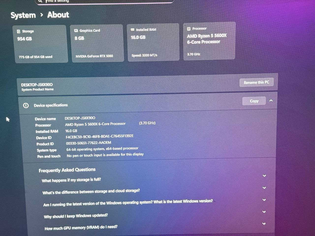 تجميعة للبيع جديدة مستخدمة كم يوم فقط
الموصفات بالصور مع شاشة msi 24 180h

السعر 1300 

مكاني بغداد حي النصر 

‭0773 117 2383‬
