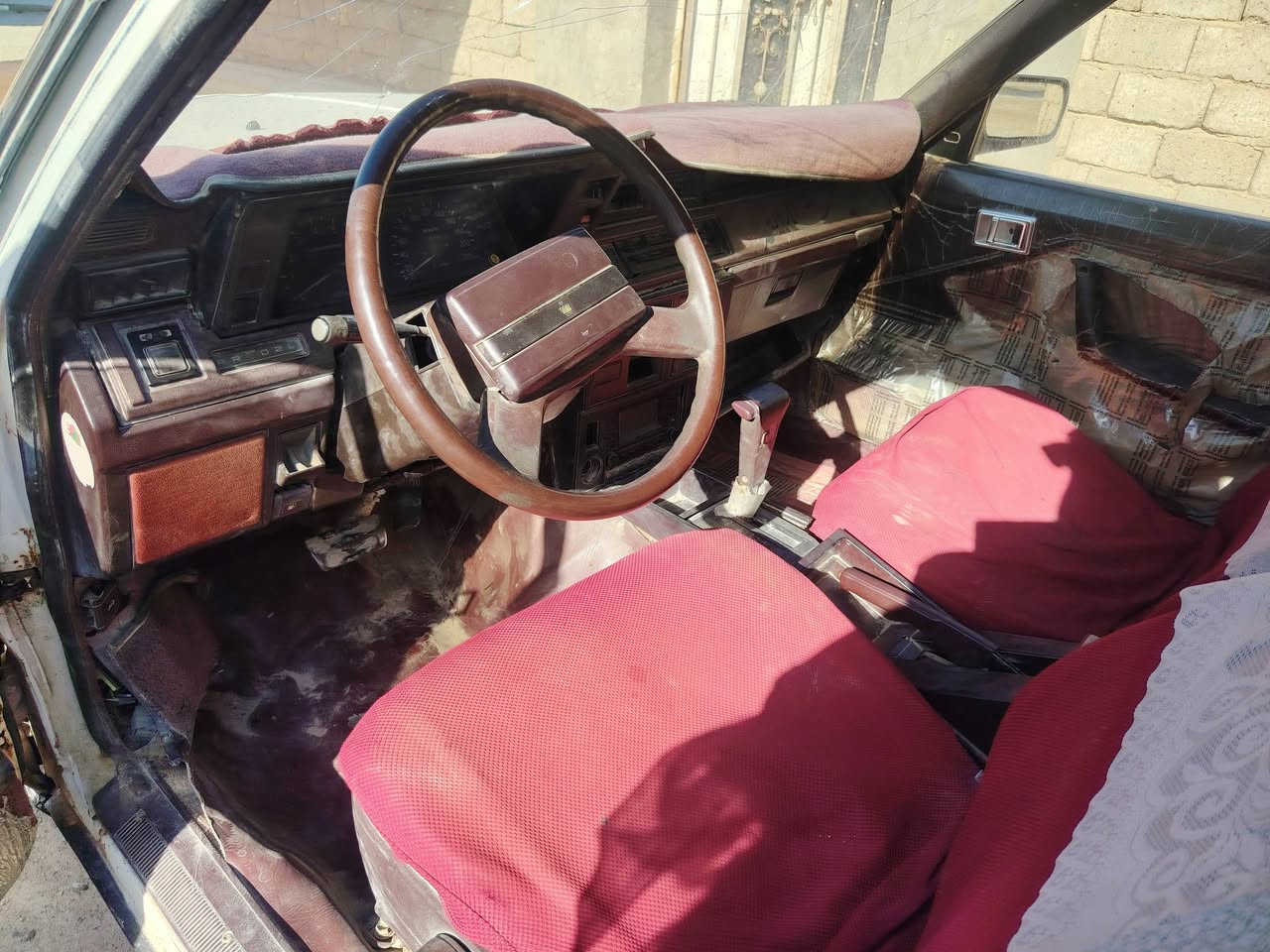 سوبرللبيع 86 رغم نگليزي بسمنه السعر33وبيهه مجال***********
