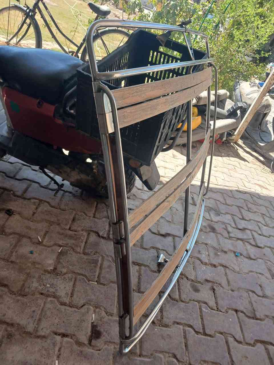 عندي سوبايه طياريه مال حيدر الاسحار جانت مشدوده عل النتره سوبايه نضيفه كلش احنه مفصليه ب 250 سعره 125 مكاني كربلاء سيد الوصياء الاستفسار ***********
