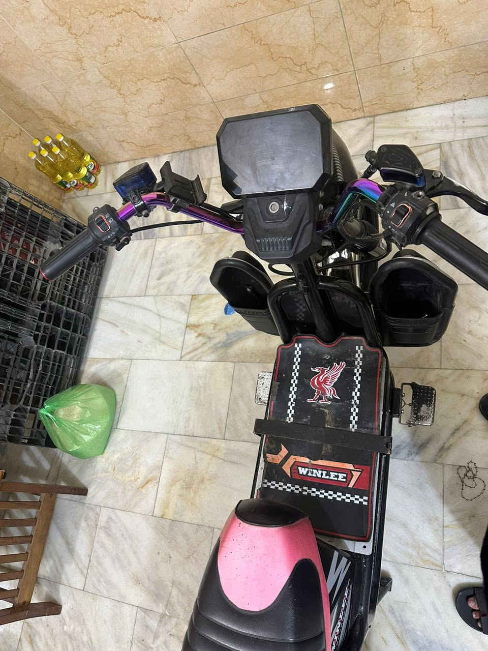 سلام عليكم دراجة هارلي للبيع 6 بطاريات نظيفة جدا
الرقم ***********
