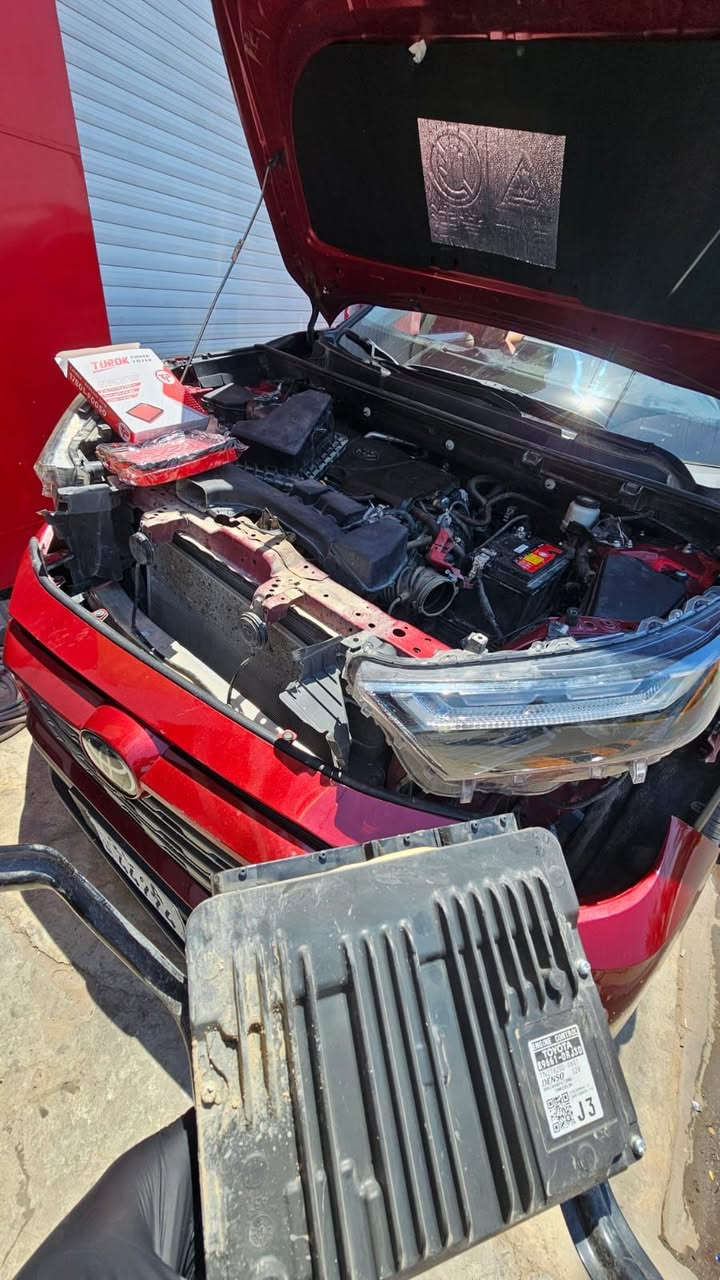 🟥TOYOTA Sienna 2025
⬅️ اضافه عقل ايرباك، مسح كراش، برمجه اونلاين
🟥 TOYOTA Highlander 2024
⬅️ اضافه وبرمجه رادارت اماميه وخلفيه، كراش ايرباك
🟥 TOYOTA Raf4 2025
⬅️ اضافه رادار امامي، طقم حساسات، الغاء كودات 
🟥 Dodge charger 2022
برمجه عامه حسب طلب الزبون 
⬅️تتوفر لدينا جميع الحلول البرمجيه الاونلاين ولجميع انواع السيارات
(مجموعه كلايسلر / GM / VW /  تويوتا لكزز, Honda) 
خدمات حجي وليد البغدادي 
كركوك شارع المطار قرب كراج بغداد 
معن /***********
علي/ ***********
