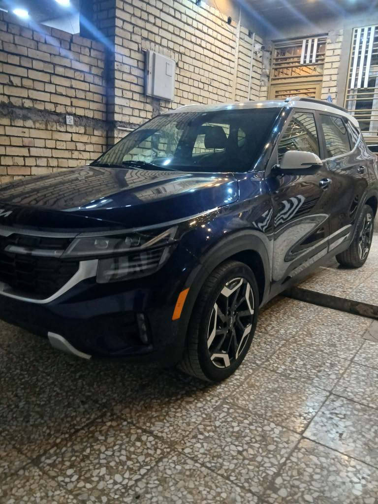 2024للبيع كيا سيليتوس موديل 2024
وارد امريكي رقم بغداد بأسمي تحويل ثاني يوم

ملاحظه . السياره تمتاز بمواصفات LX

المواصفات الاعتياديه 
• تشغيل سويج شخاطة عدد ٢
• اوتو ستارت

• رادار امامي للتوقف الذاتي

• تثبيت مسار

• شاشه كبيره متصله مع الداشبول تدعم جميع البرامج

• حساسات محيطيه

• اوامر صوتيه

• مثبت سرعه

• ايرباكات محيطيه

• لايت ايل اي دي بالشباك

• لايت عدسه وزنون هايلوجين

• ويل كاب تيتانيوم

• بك لايت ال اي دي متصل

• حساس ضغط الاطار

• مانع انزلاق

• تبريد قطعتين 

• منافذ شحن خلفيه

• ثلاث وضعيات قياده وثلاث

• السيارة فور ويل دفع رباعي

• مانع انزلاق بالطرق الجليدية

• محرك سعة 2000 سيسي دوش اقتصادي

الشاشه والعدادات  تكون متصله بشكل ديناميكي انيق جدا بالاضافه الى شاشه داشبول ليزىيه  شبيه الى حد ما بشاشه التوسان

 منظومه الصوت والراديو بشكل منفرد

 سستم صوت نقي
امبدل بابين
السعر 137وبيه مجال بدون رقم
***********
‏‪0790 215 9631‬‏ بغداد, العراق
