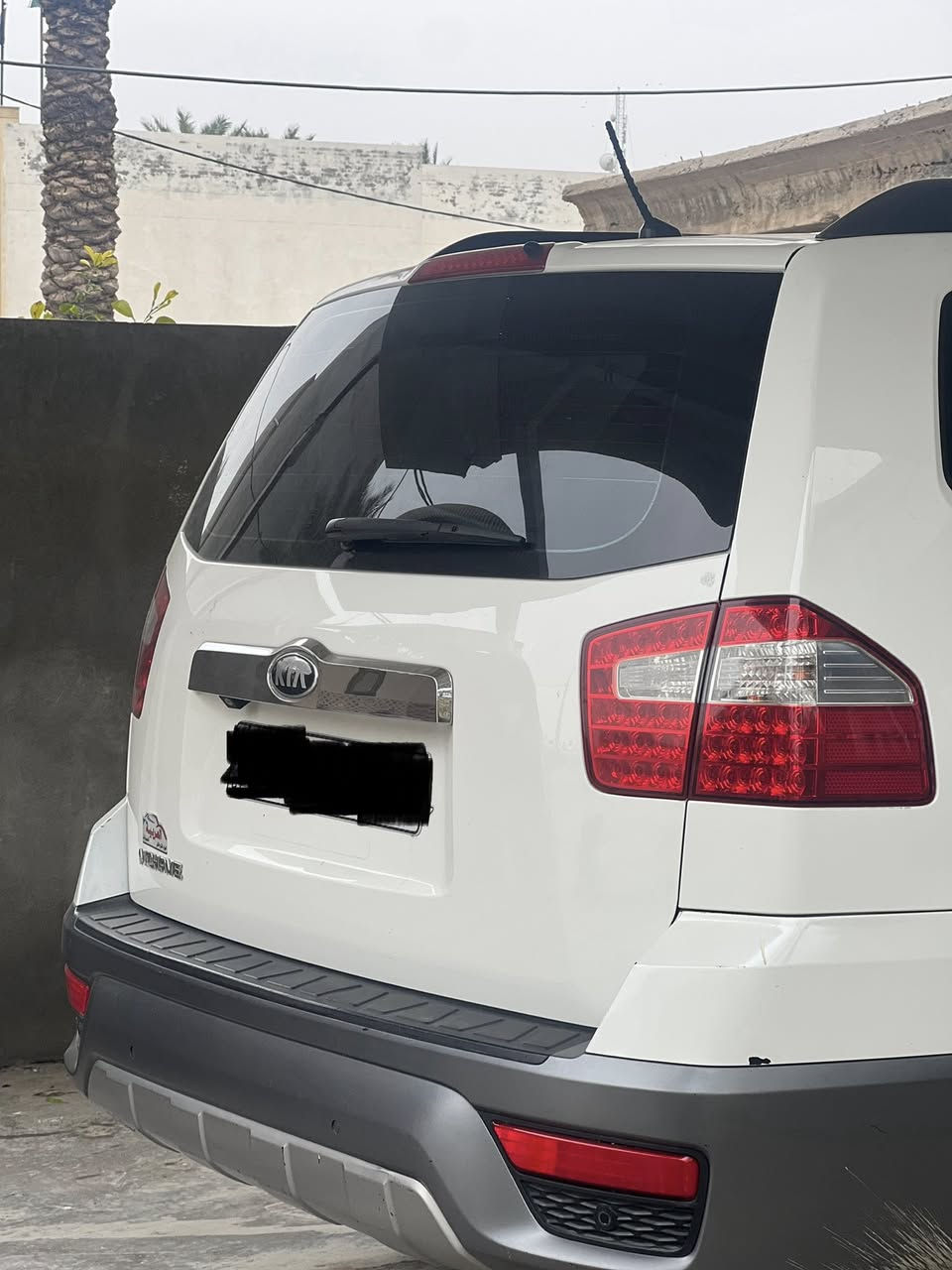 موهافي موديل 2014 رقم بغداد بـ اسمي مواصفات فول 1/1
مري شفط
تشغيل بصمه
كامره رجوع للخلف
حساسات 
شاشه 
فتحه سقف 
محرك 6 سلندر مامفتوح 
السعر 160 للاستفسار رقمي ‭0780 781 9290‬
