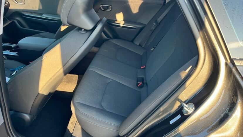 ‎للبيع مكاني بغداد الحادث واضح بالصوره  شاصي مكينه كير مكفولات استفسار فقط ع الرقم واتساب هم متوفر 
 ‭***********‬

السعر 175 ورقه
