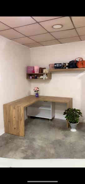 لۆک لۆک ماڵی دۆست تەباخ  عشتار ٥چاو بێ عەیبە  فڕنی 
ئیشەکات
شوێن&&سلێمانی
هەرکەسێک ویستی پەیوەندی بکات***********
