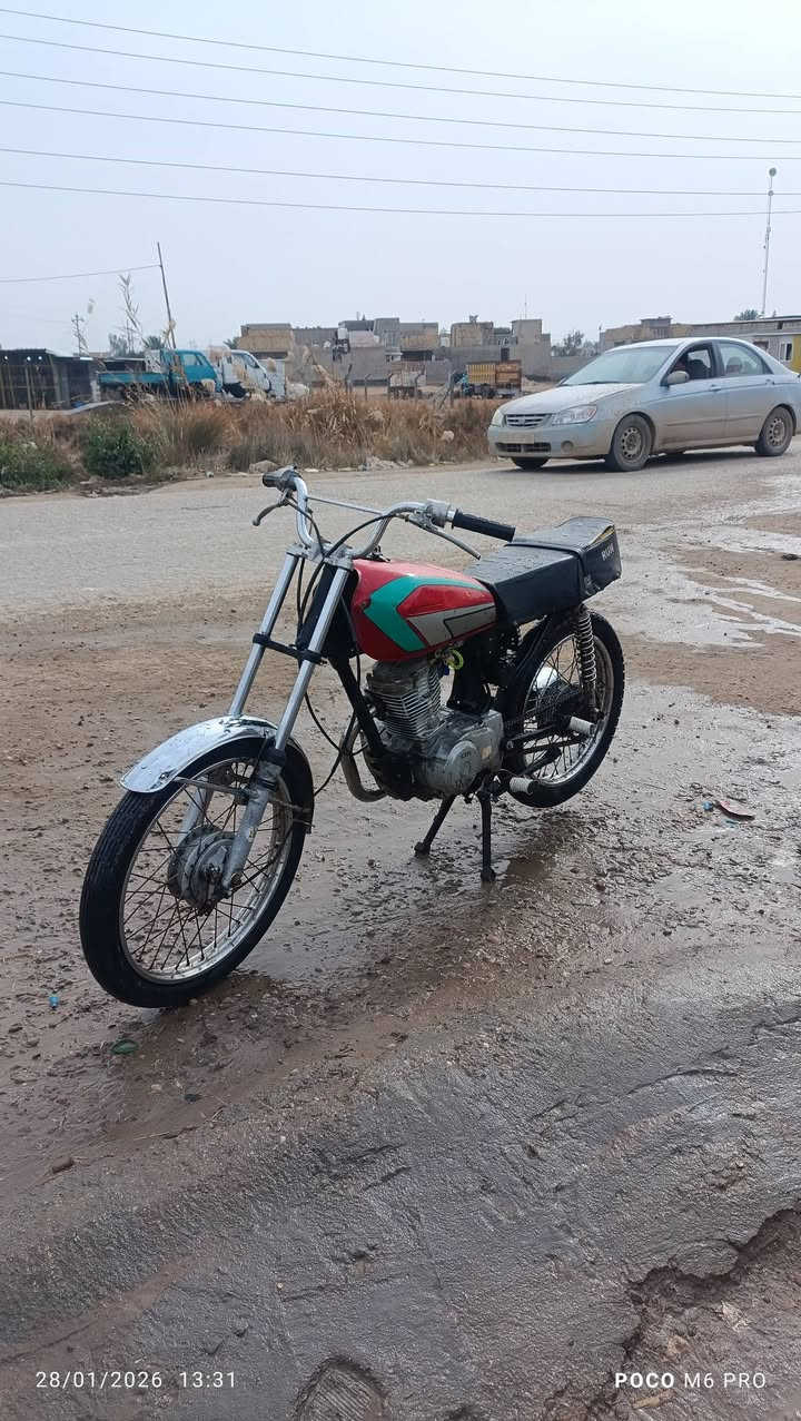 سلام عليكم . دراجة للبيع كلك . السعر 180 بيها مجال .مكاني بابل سادة البو خطة . رقمي ***********
