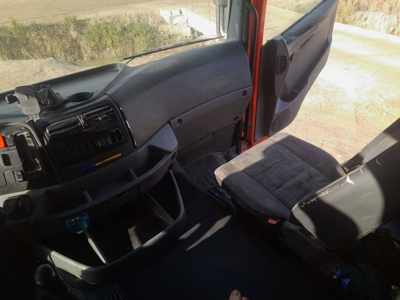 اكسور دمعه موديل ٢٠٠٥ سنويه لل٣٠ شاصي مكفول تخم تاير راس وعرابان كير عادي قمار بدون صبغغ
اتصل على الرقم 
***********
***********
