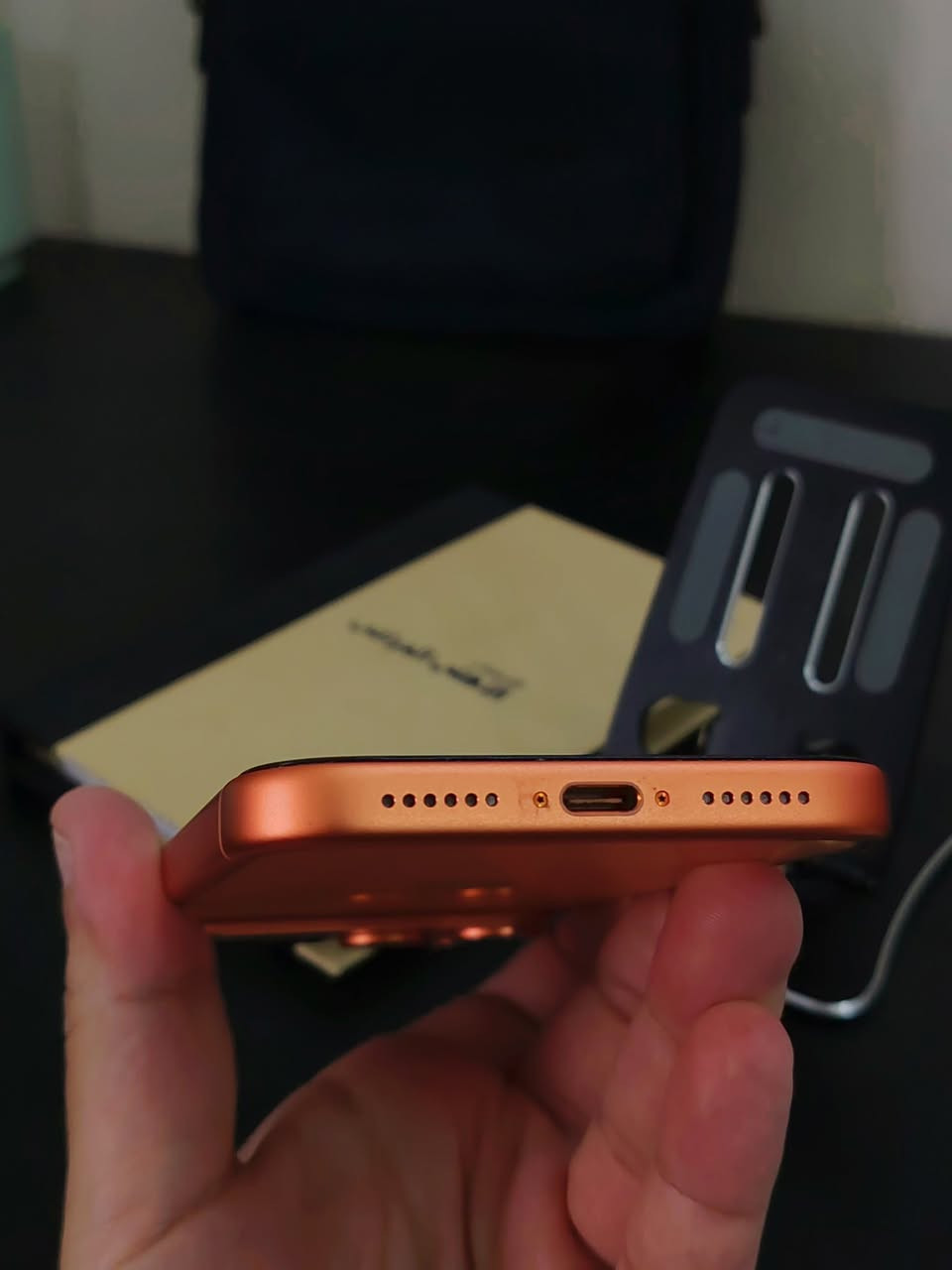 ايفون ١٧ بروماكس للبيع
ذاكرة ٢٥٦ 
اللون برتقالي  
البطارية ١٠٠٪؜
النظافة ١٠٠٪؜
مشتري قبل ٣ اشهر 
الشريحة eSIM الشريحة الإلكترونية  
الملحقات كاملة 

السعر مليون و ٧٥٠ الف 
المكان بغداد


**إذا كنت صاحب هذا الإعلان وتريد حذفه لأي سبب، رجاءا أرسل رسالة إلى الدعم الفني**