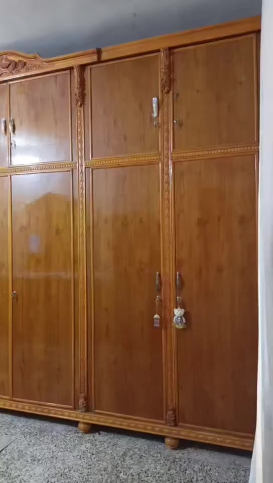 غرفة اخشاب تزكام نضيفه ما بيه اي ضرر مكاني واسط ب3وبيه مجال


**إذا كنت صاحب هذا الإعلان وتريد حذفه لأي سبب، رجاءا أرسل رسالة إلى الدعم الفني**