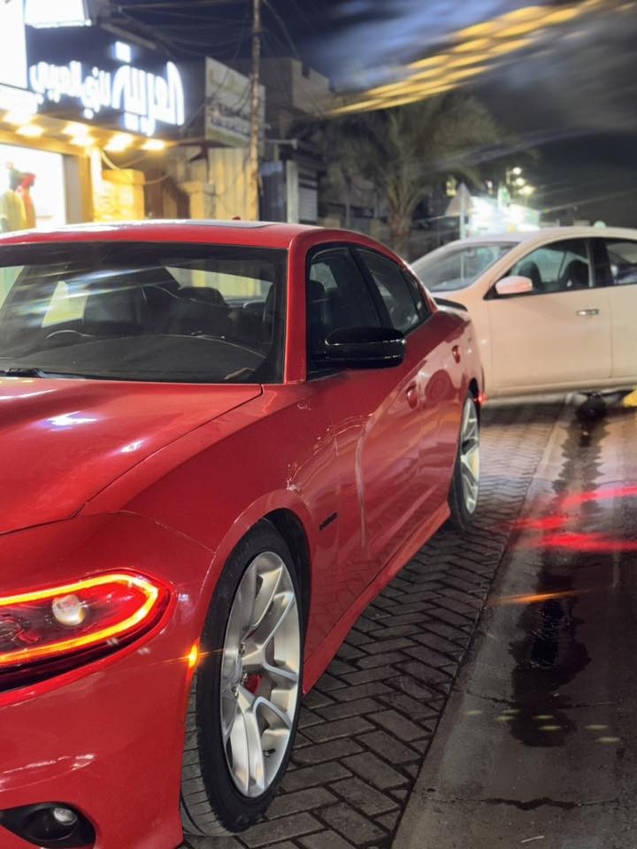 جارجر  لون احمر طماطة موديل 2022 

ماشية  61000 ميل

حادث جاملغ ايسر وبنيد صبغ فقط و جاملغ خلفي ايسر صبغ اثر طخة

كير ومكينة وتبريد مكفولات 

المواصفات سوبر تراك باك فتحة وبيها غرفة دايتونا  
رقم مميز  

السيارة ابلادية عليها برمجة مصطفى ايكل سيفتي وبيها تفريغ حجر فقط 

هزة جديدة

السعر  230$ وبيها مجال 

للاستفسار فقط واتساب واتصال
***********
