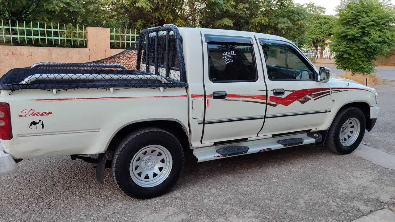 دێر مۆدێل 2006 مەکینە بەخ
مەکینە بەخ گێڕو مەکینە و ئەکسل بەشەرت تاقم پێش و دوای تازەیە دەعم و لێدراوی نییە یەک پەڵەی بچوک بۆیاغی هەیە دەشبول و بەرگە دەرگای لۆک کارەبایی هەموو ئیش ئەکا ڕەقەم کەرکوکە بەشەرتی ئەوەلیات بۆ عەیب مەگەڕێ سەیارەکە لە چەمچەماڵە گۆڕینەوە ناکەم

سعری 43 گەڵاو کەمێ مەجال 

***********.     ڤایبەرو واتسەپی لەسەرە
