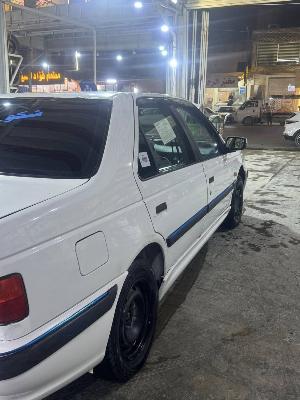 السلام عليكم بيجو بارص 2015
السيارة مكفولة من الصبغ والضربه بيها بس حاجب البنيد والجاملغ الامامي صوب الصدر 

خياساتها كلش قليلة 

حدادية جديدة 

تخم تاير 

منظومة زنون

السيارة كاعده ماناقصه اي شي 

رقم انكليزي 

صاعده هزه جديده 

راعيها موجود مداور ثاني يوم

السعر 55 وبيها مجال مكاني نجف 

تواصل ***********
