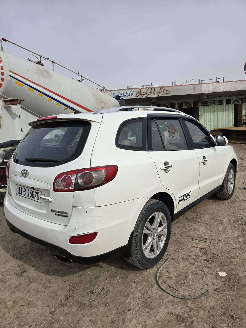 السلام عليكم للبيع سنتافي موديل 2010 العنوان بغداد رقم الهاتف ***********
