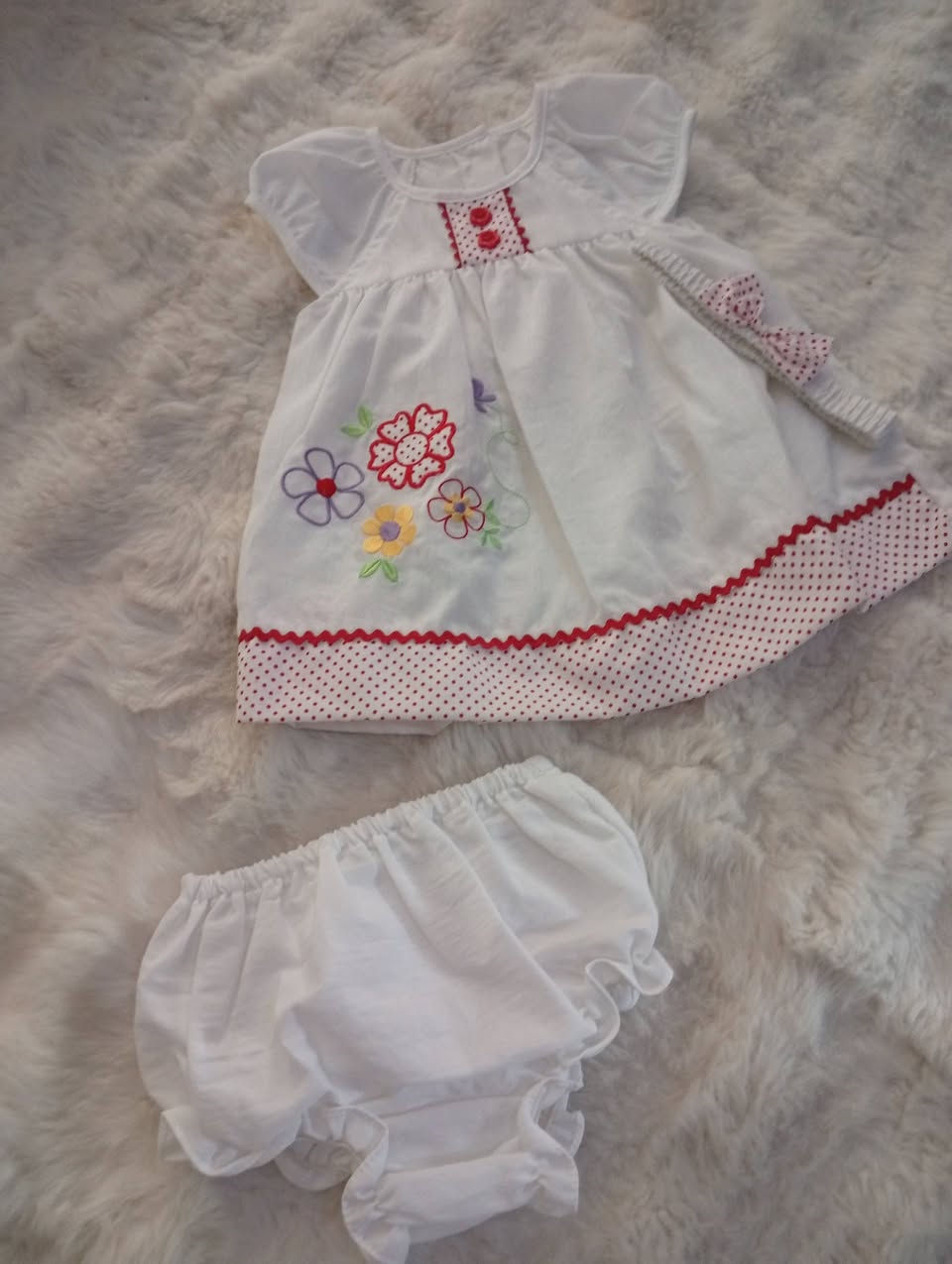 متوفر هيج ملابس بيبي يلبس من ست شهر الا سنه


**إذا كنت صاحب هذا الإعلان وتريد حذفه لأي سبب، رجاءا أرسل رسالة إلى الدعم الفني**