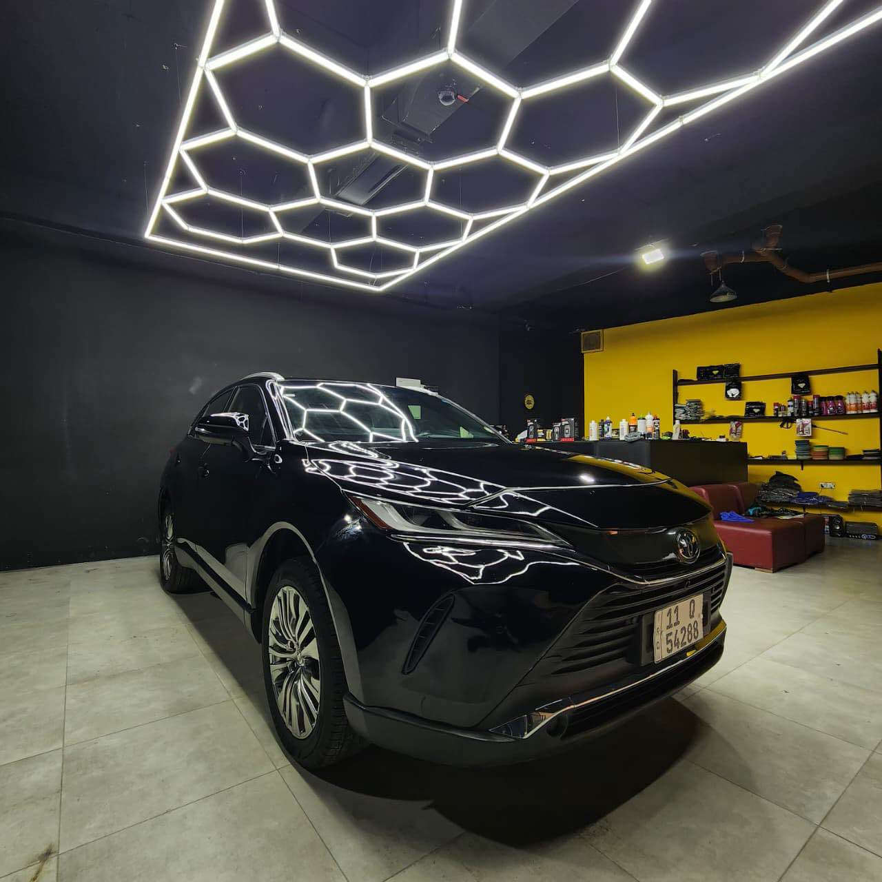 تويوتا فينزا ٢٠٢٢ هايبردXLE
فوول مواصفات عدا سلايد
كشنات جلد  و تدفئة وكهرباء
كشن خزن ميموري 
تبريد لمس قطعتين  ومركزي
رادارات ٣٦٠ درجة 
حساسات 
كامره دوارة 
بريك بصمة 
سياقة تلقائية 
مانع استطدام
اشاير بالمري
جامات اوتو ٤ جهات
شاحن موبايل لاسلكي
اوتو هولد 
٣ وضعيات قيادة
مري كهرباء وترحيب تلقائي
تحديد سرعه و مسار 
مرايه فوتو 
ممشة السياره ٦٠ الف 

كير محرك. بارتي كهربائي كله شرط ومكفول
تخم تاير جديد گود يير
مشروع وطني باسمي تتحول بأي محافضه رقم بغداد جديد الماني
تحويل غرامات كله بشرط
حادث السياره قبغ جنطة وبنيد 
ايرباك سستم دركة
مكان السياره : السليمانية
وسعرها جوة السوك Singapore


**إذا كنت صاحب هذا الإعلان وتريد حذفه لأي سبب، رجاءا أرسل رسالة إلى الدعم الفني**