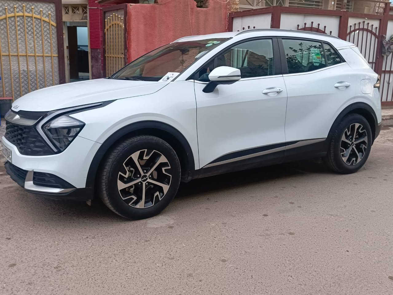 معشوقة الكثير بسعر القديم صارت

سبورتج موديل 2024

 ماشيه 35

نص فول يصمه حساس أمامي المري شفط تشغيل عن بعد

مكانه بغداد

#السعر_الطلب_في_التعليقات

***********
