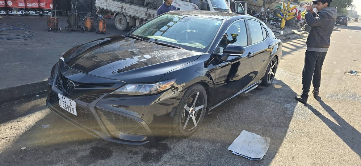 السلام عليكم
كامري ٢٤ se حادث خلفي بدون ايرباك داخل trd بانزين ٢٥٠٠cc
السعر 190$ رقم بغداد باسمي ماشية ١٨٥٧٥ كيلو مو ميل قابلة للزيادة تبديل قبغ جنطة 
مكاني بغداد بالشعب عصرا وبالكرادة صباحا
مهند
***********
