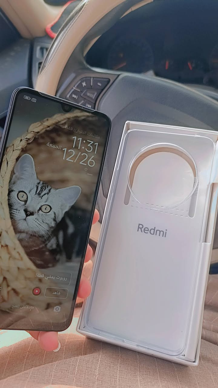 مستعمل اخو جديد كلش كفالة عامة. ريدمي C14.ذاكرة 256
سعرة. 170 الف نهايتة 
بصرة جنينة
*********** وتساب مكلف بالنشر
