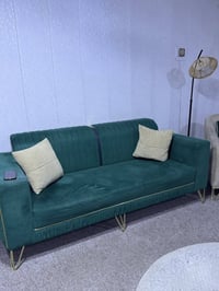 نظيف • ١٠مقاعد