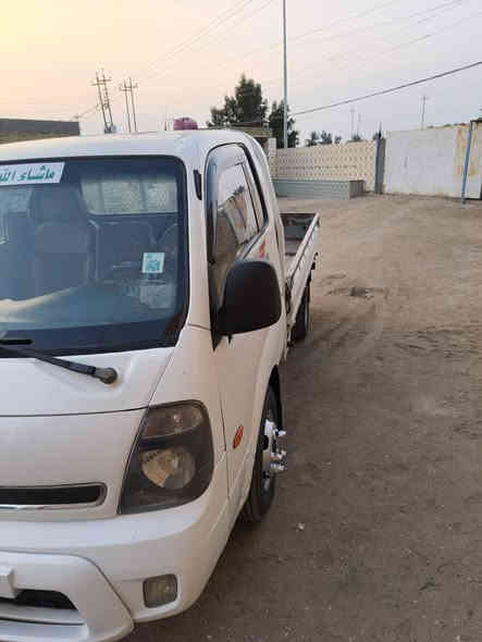 السلام عليكم سياره للبيع فحل مديل 2012 سياره بيه رشات جماليه جديده مال جناي مكفولة من مكينه وكير وشاصي ورقم شاصي تخم تاير جديد محوره 14 ستد ٢٧ كرهبايات كله شغاله حداد جديده سنويه لل28 تحويل مباشر سعر 98 وبيه مجال *********** ***********
