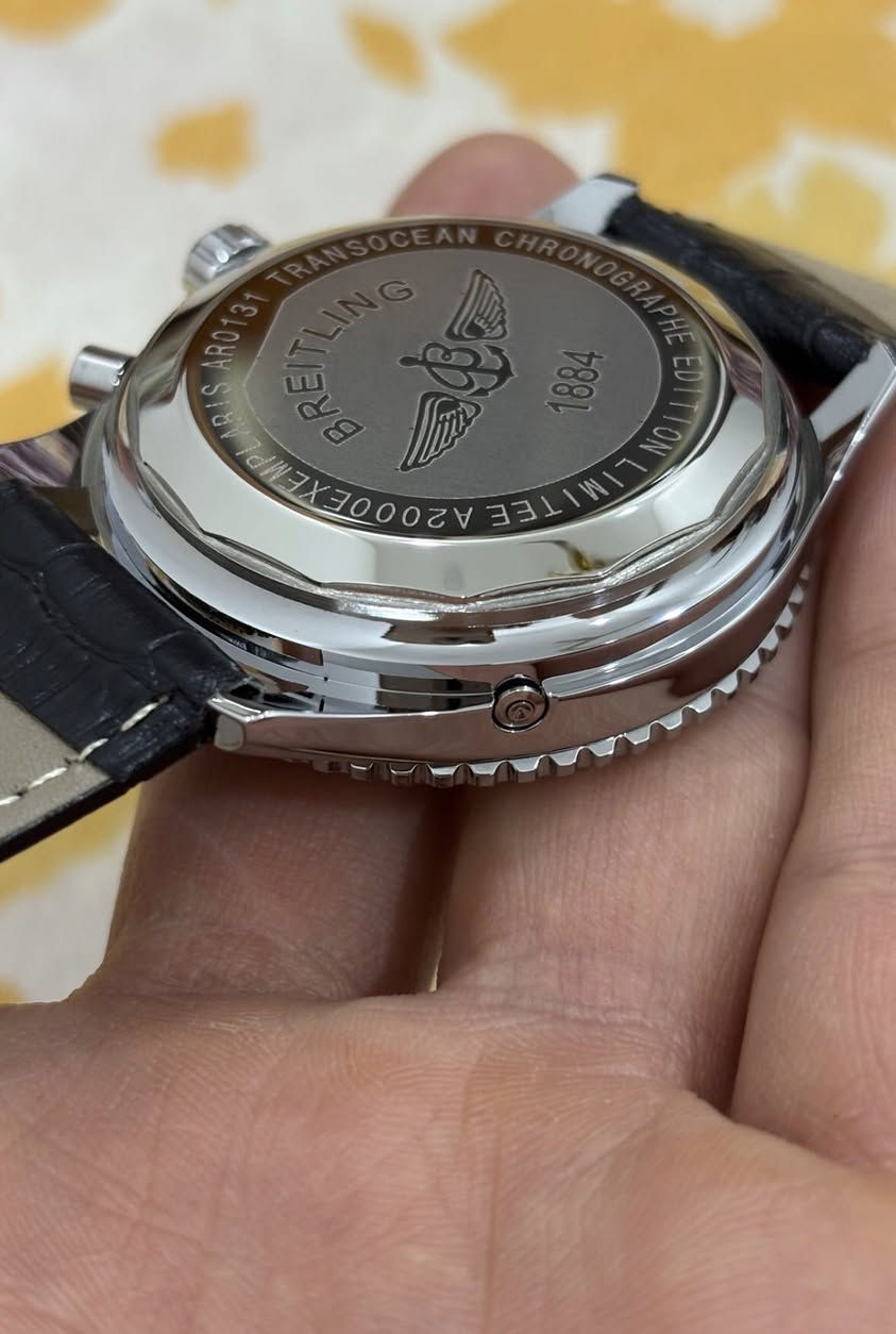 برتلنك طياريين دولية اوتماتيك ماستر كوالتي
موديل قديم وزنها ثقيل
ضد الماء جديدة بالعلبة بعدها غير مستخدمة
مكينتها اوتماتيك وتكويك تشتغل نظامين
قطر الساعة ٤٥
الاطار دوار والسناتر شغالة
السعر  ١٠٥  الف مع التوصيل سعر نهائي ثابت


**إذا كنت صاحب هذا الإعلان وتريد حذفه لأي سبب، رجاءا أرسل رسالة إلى الدعم الفني**