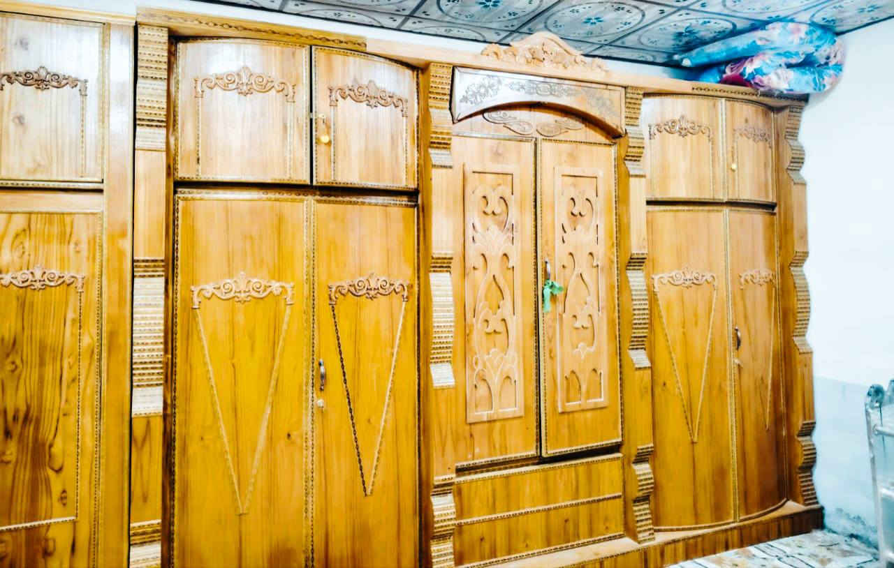 غرفه ام السته طابقين اسم مستعمل تزكام مكان الغرفه بابل الحمزه الغربي الاتصال على الرقم التالي‏‪***********‬‏
