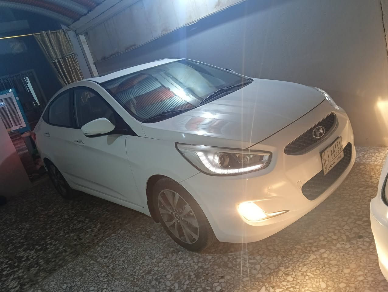 للبيع اكسنت موديل 2016 فول مواصفات سياره جاهزه تخم تاير حداديه تبريد جديد هستوني سويته منضومه كامله رقم كربلاء بسمي مكان سياره نجف ***********
