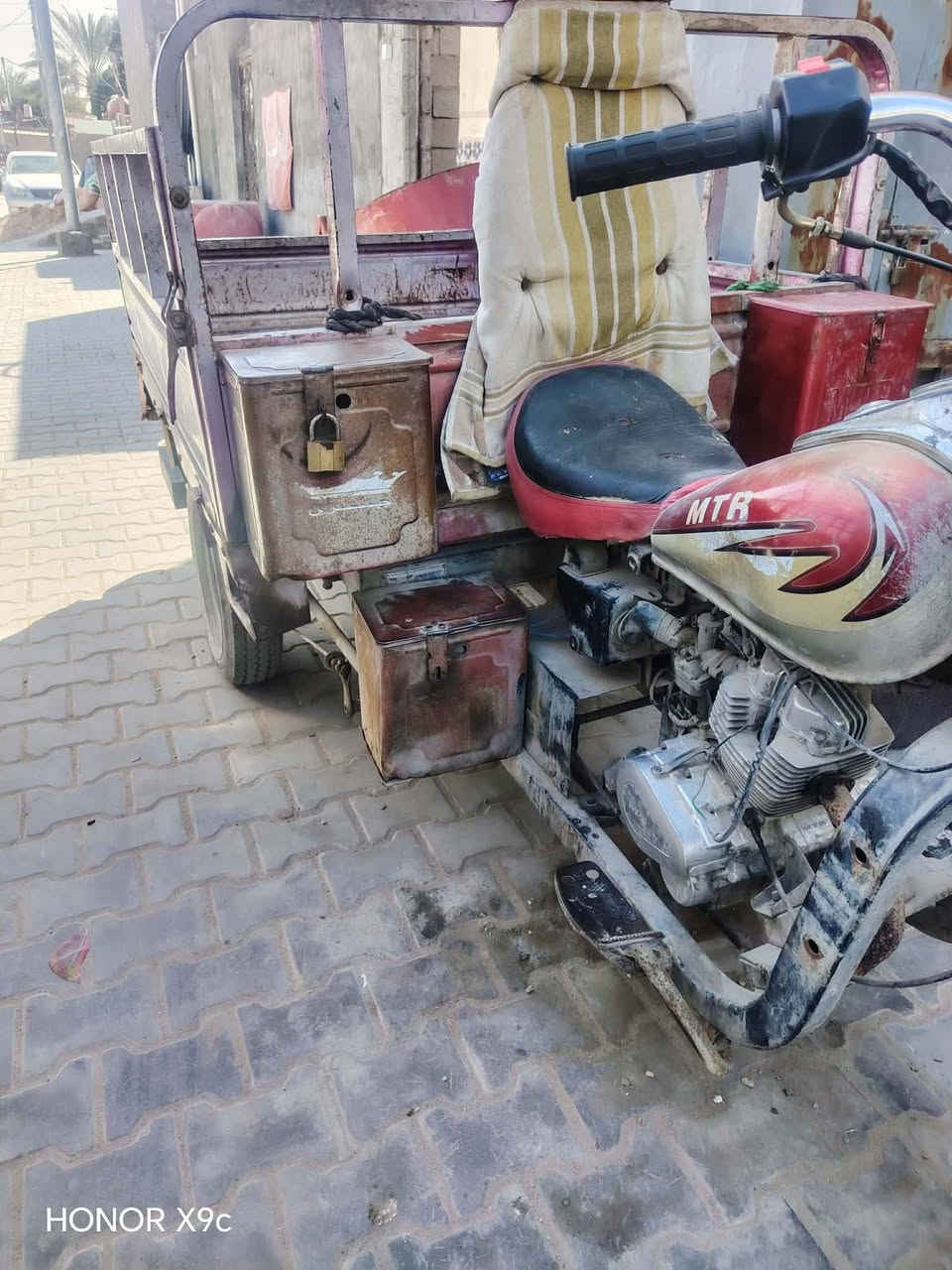 سلام عليكم شباب ستوته البيع المكان نجف قضاء الجريويه و هذه رقم راعيه 
***********
