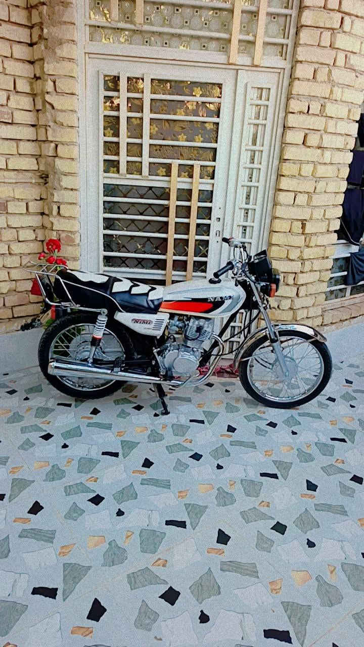 سلام عليكم نامة مديل 27 سكنر مكفولة كفالة عامة سعرة 700 وبية مجال شراي اتصل وتدلل ***********
