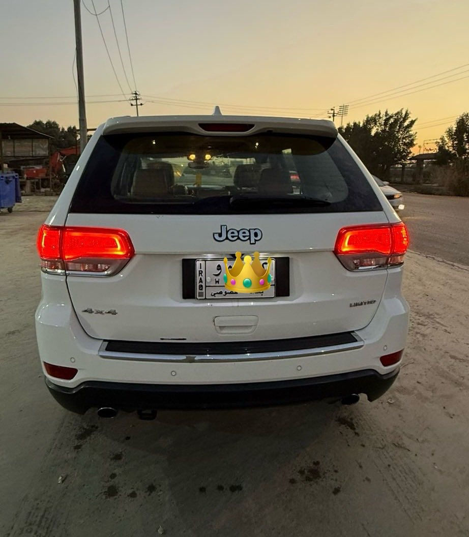 للبيع 
جيب 2019 خليجي لمتدد بلاص 
فول مواصفات  
ثلاث شاشات 
بانوراما 
تدفئة تبريد كشنات
رقم بغداد 
السيارة نظيفة مكفولة كفالة عامة
ما عدا بارد بسيط
ماشية 120 
سعرها 285$ 
للاتصال ***********
